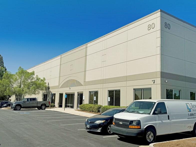 80 Liberty Industrial Pky, McDonough, GA à louer - Photo du bâtiment - Image 2 de 6