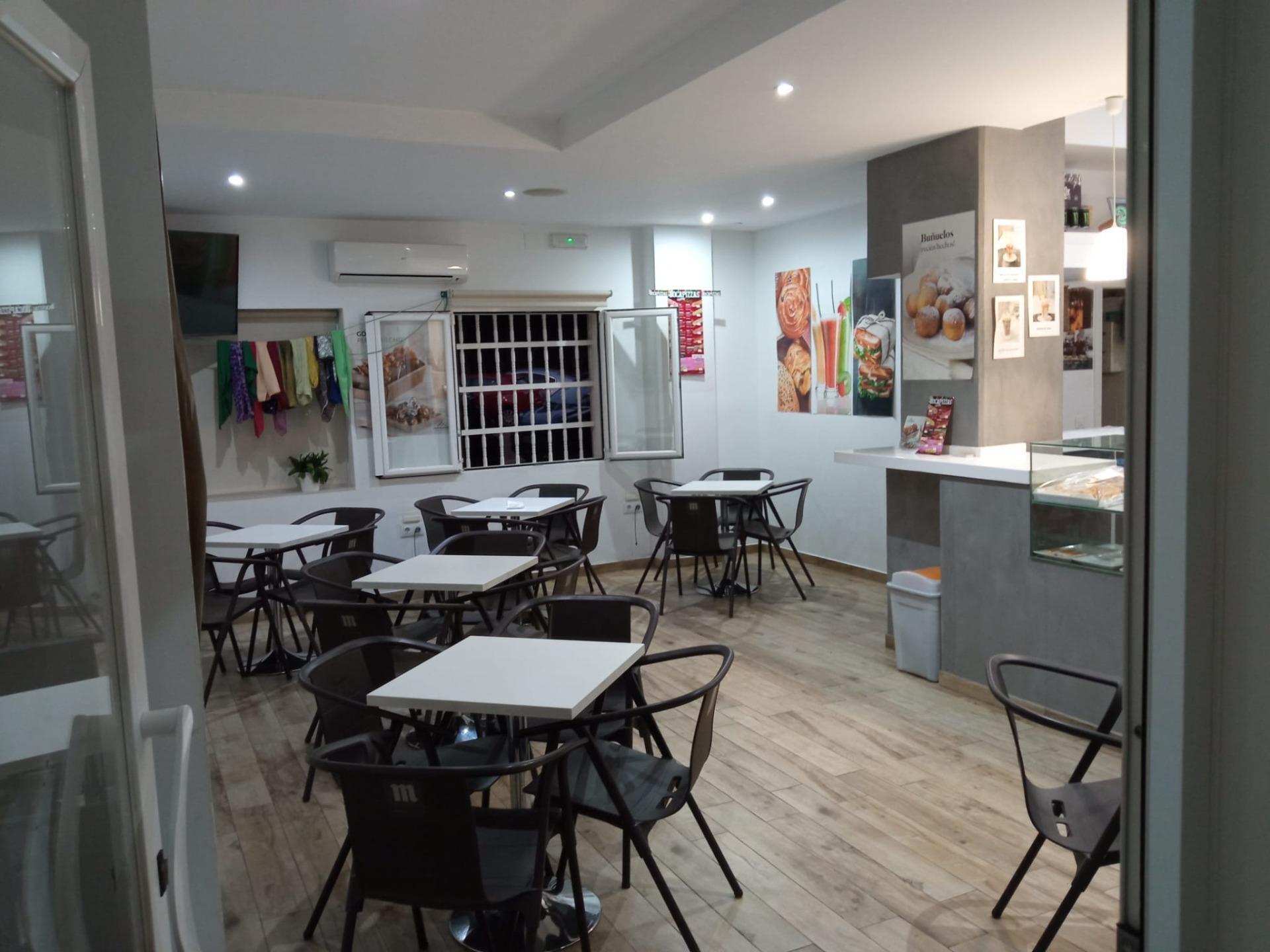 Commerce de détail dans Cáceres, Cáceres à vendre Photo intérieure- Image 1 de 3