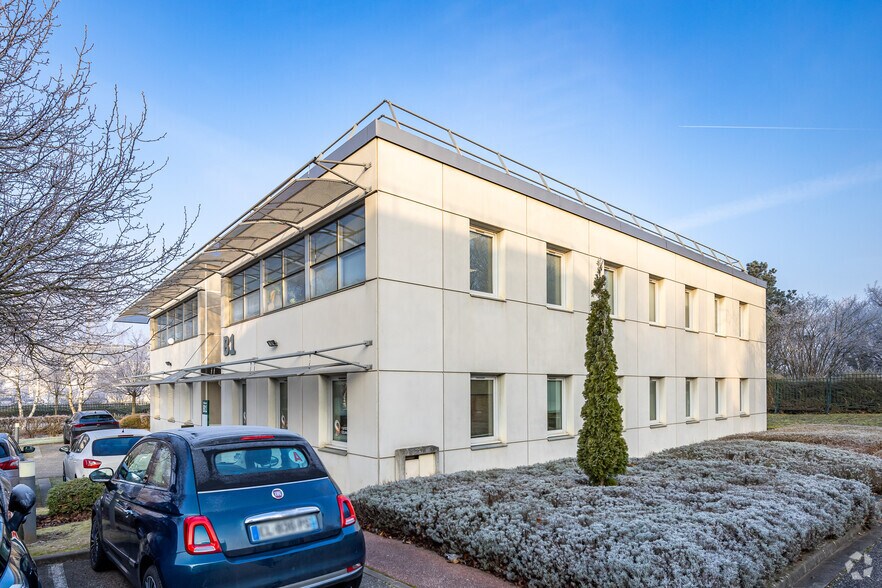 Office in Saint-Priest for sale - Building Photo - Image 2 of 2