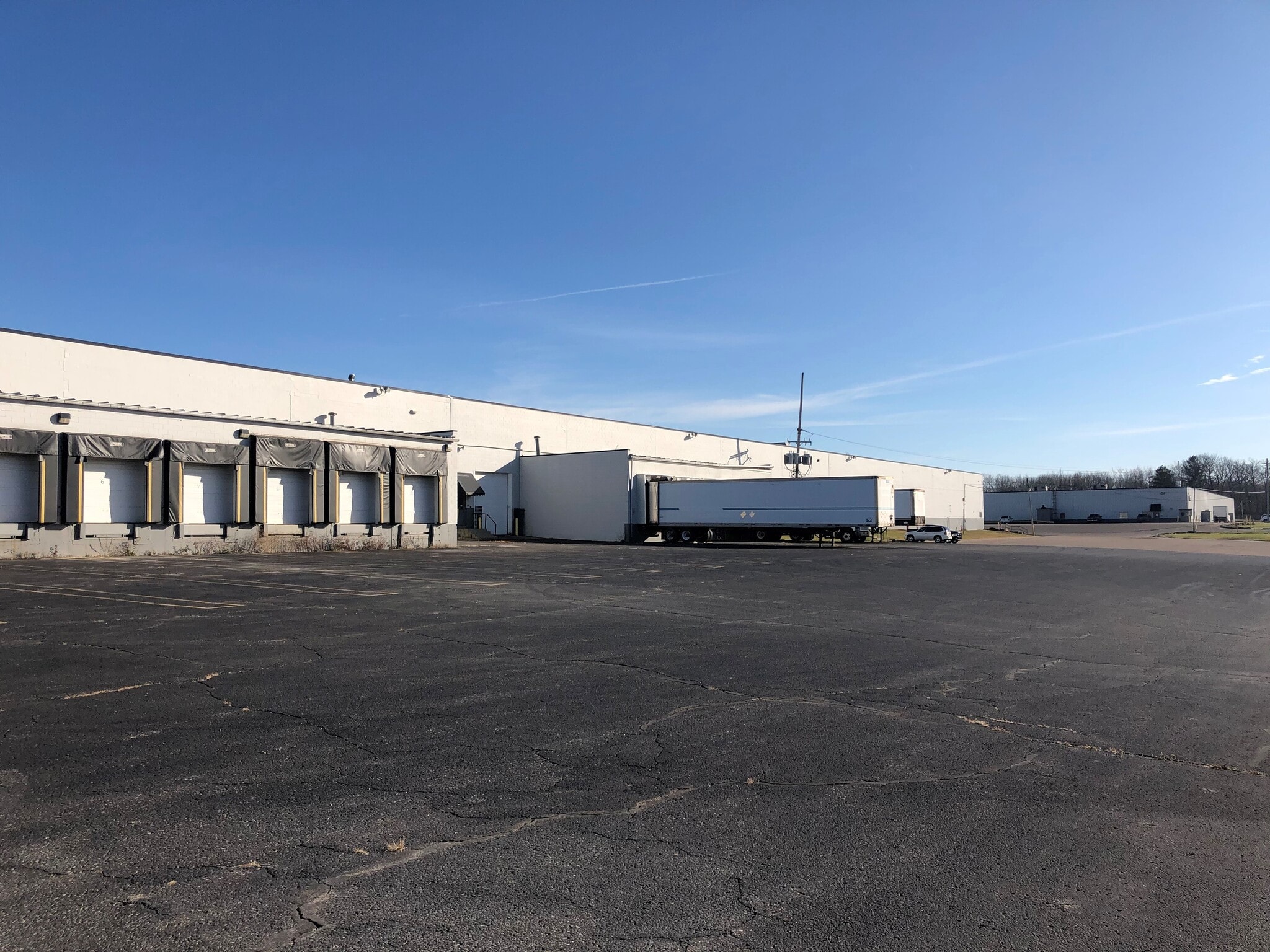 7075 Dort Hwy, Grand Blanc, MI for lease Primary Photo- Image 1 of 17