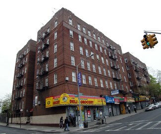 Plus de détails pour 969 Ogden Ave, Bronx, NY - Commerce de détail à louer