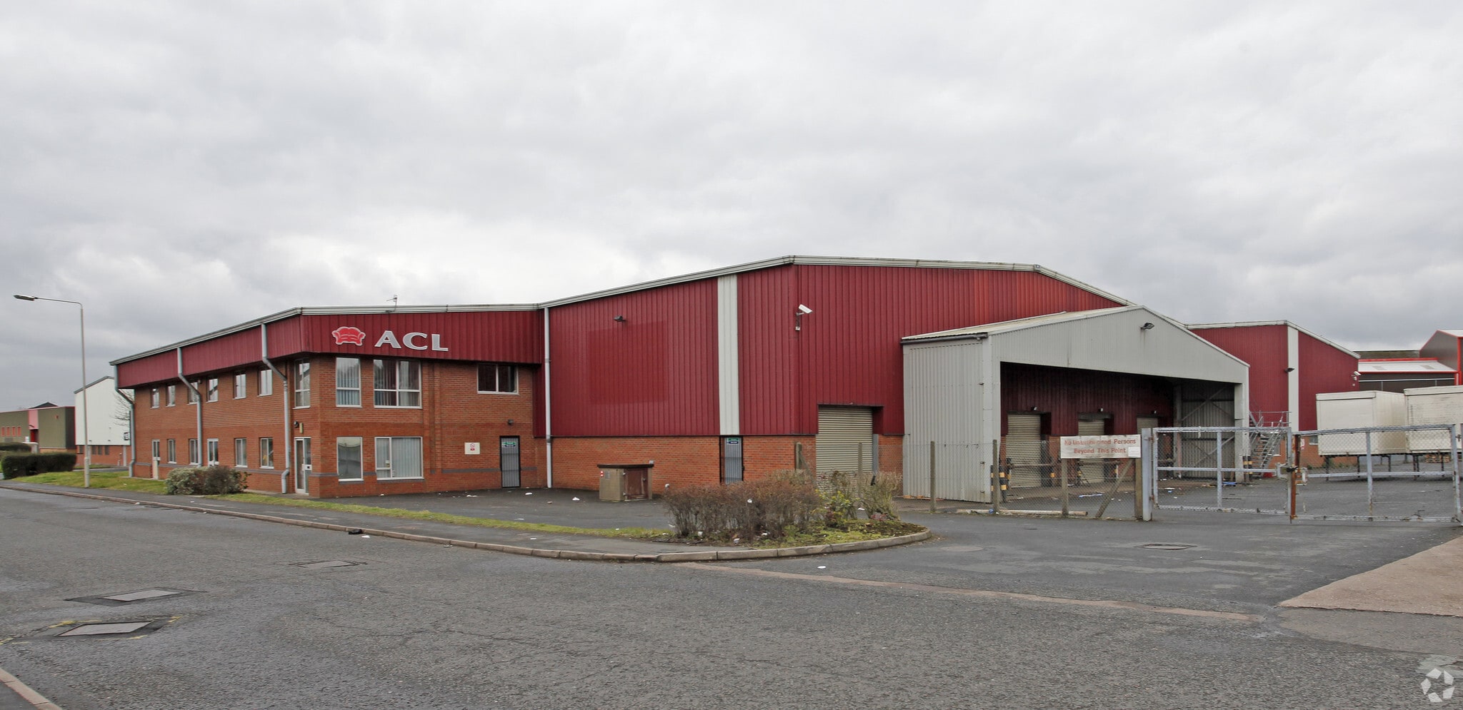 Narrowboat Way, Dudley for lease Building Photo- Image 1 of 6