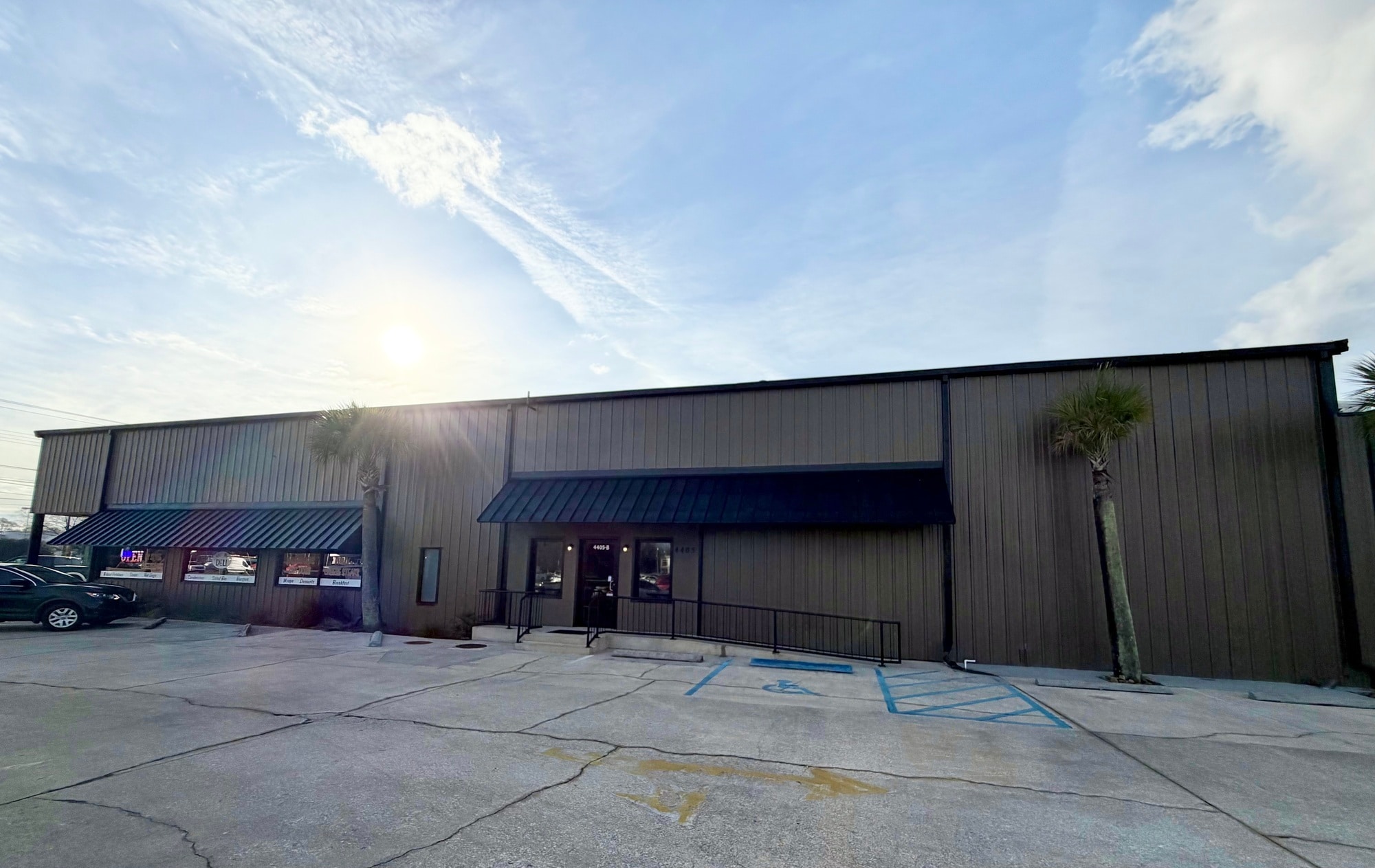 4405 Dorchester Rd, Charleston, SC for sale Primary Photo- Image 1 of 25