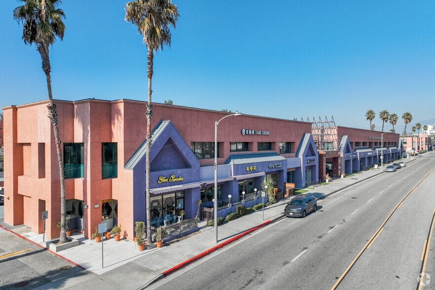 145 N Atlantic Blvd, Monterey Park, CA for lease - Building Photo - Image 1 of 10