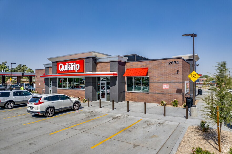 2734-2872 Bell Rd, Phoenix, AZ à louer - Photo du bâtiment - Image 3 de 23