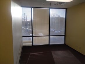 3737 N Meridian St, Indianapolis, IN à louer Photo intérieure- Image 2 de 3