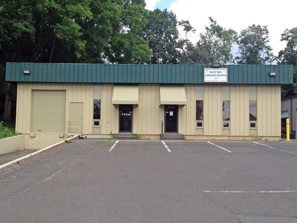 18 Taylor Ave, Bethel, CT for lease - Building Photo - Image 1 of 3