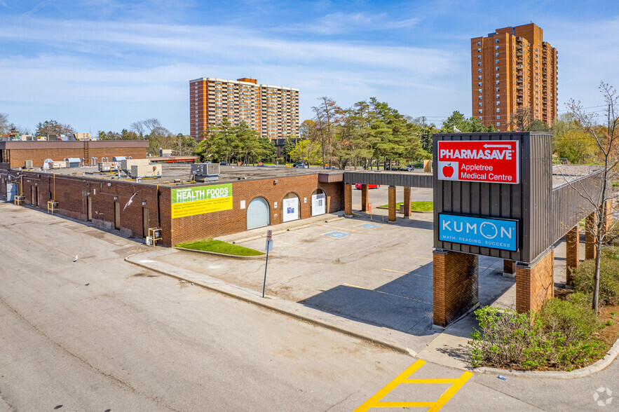 4218 Lawrence Ave, Toronto, ON for lease - Building Photo - Image 3 of 5