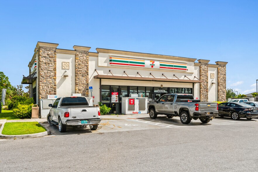 4920 Moccasin Wallow Rd, Palmetto, FL à vendre - Photo du bâtiment - Image 3 de 5