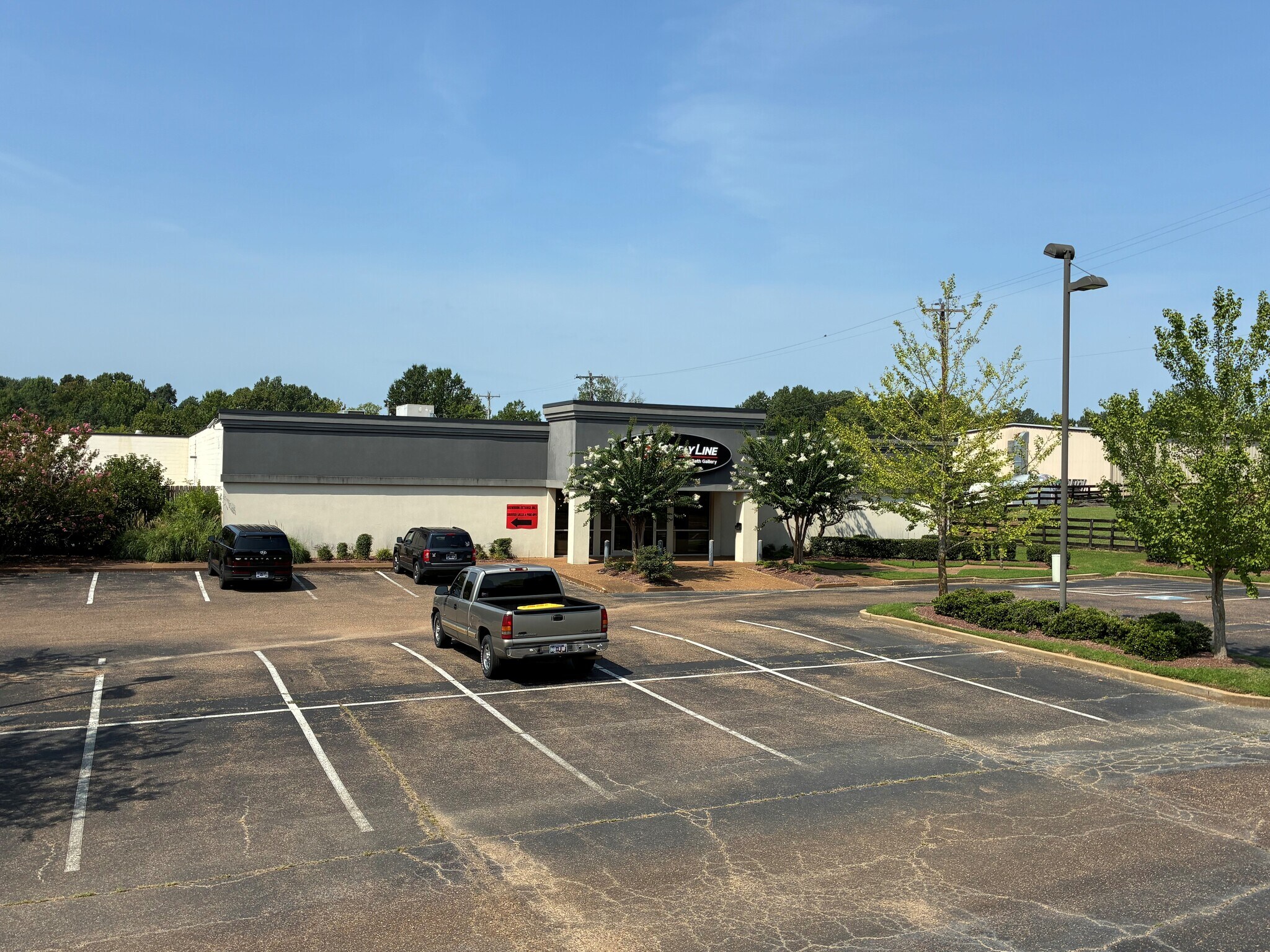 179 Hwy 72 E, Collierville, TN à louer Photo du bâtiment- Image 1 de 8