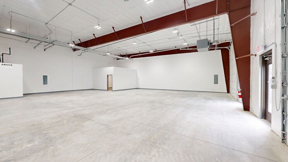 30 Wood Rd, Round Lake, NY à louer - Numérisation 3D de Matterport - Image 2 de 22