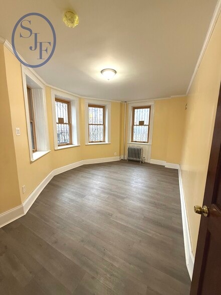 175 Fenimore St, Brooklyn, NY for lease - Building Photo - Image 1 of 13