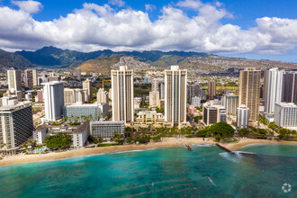 2424 Kalakaua Ave, Honolulu, HI - AÉRIEN  Vue de la carte