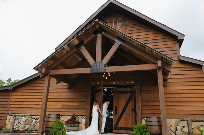 Plus de détails pour 2385 Pikes Ridge Rd, Columbia, KY - Spécialité à vendre