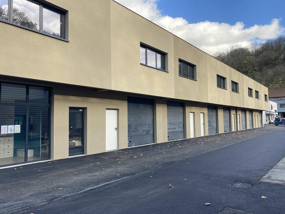 Flex in Fleurieu-sur-Saône for lease Building Photo- Image 1 of 5