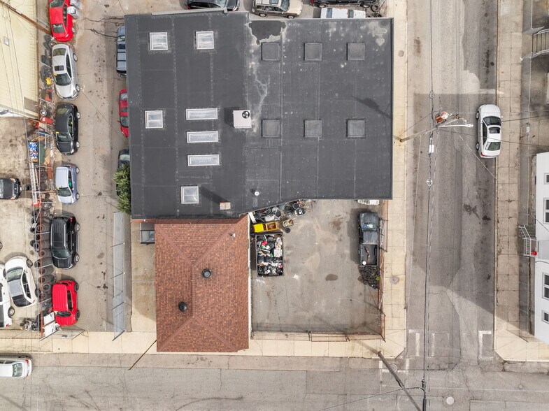 138 Morgan St, Fall River, MA à vendre - Photo du bâtiment - Image 2 de 31