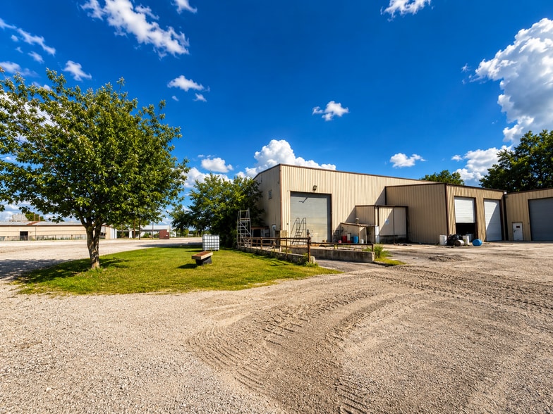 8523 US 271S Hwy, Powderly, TX for sale - Building Photo - Image 2 of 15