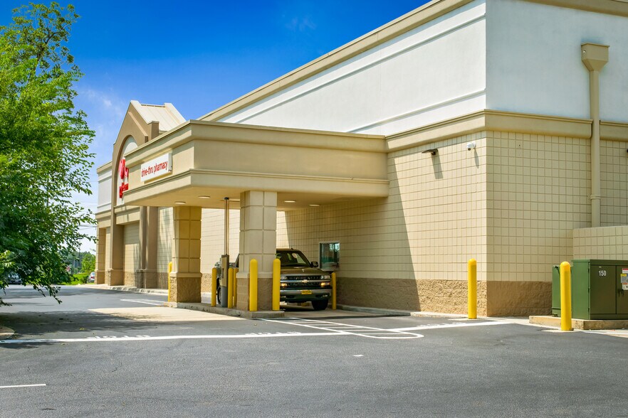 1630 Benvenue Rd, Rocky Mount, NC à vendre - Photo du bâtiment - Image 3 de 6