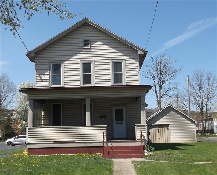 1086 Park Ave, Meadville, PA à vendre - Photo du bâtiment - Image 1 de 1