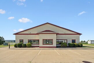 Plus de détails pour 3615 Flint Ridge Dr, Burlington, IA - Flex à vendre