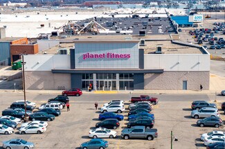 Plus de détails pour 7455 S Cicero Ave, Chicago, IL - Commerce de détail à vendre