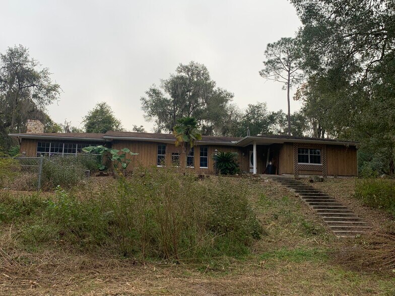 785 & 935 N Independence Hwy, Inverness, FL à vendre - Photo du bâtiment - Image 2 de 20