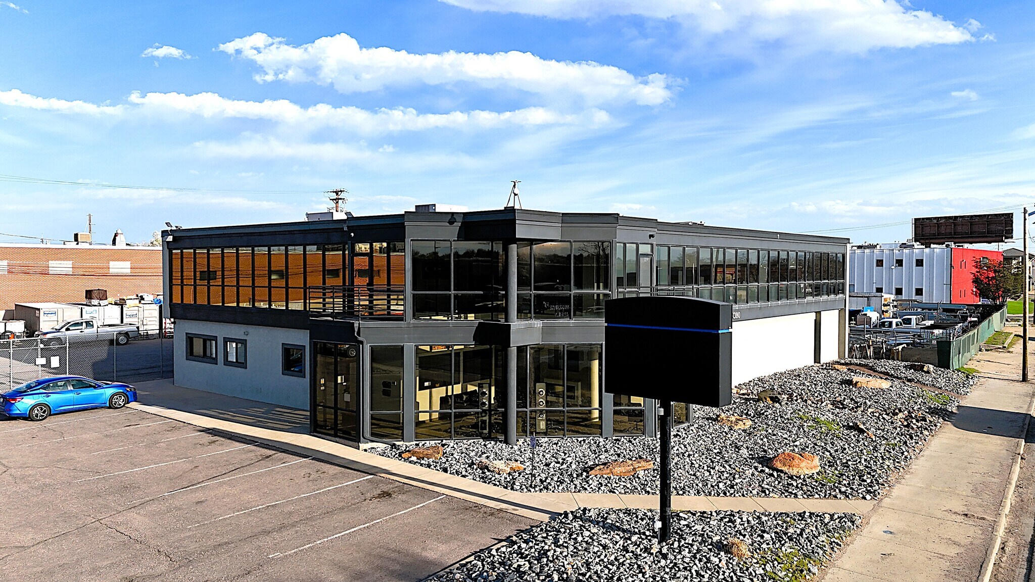 1380 S Santa Fe Dr, Denver, CO à vendre Photo du bâtiment- Image 1 de 13