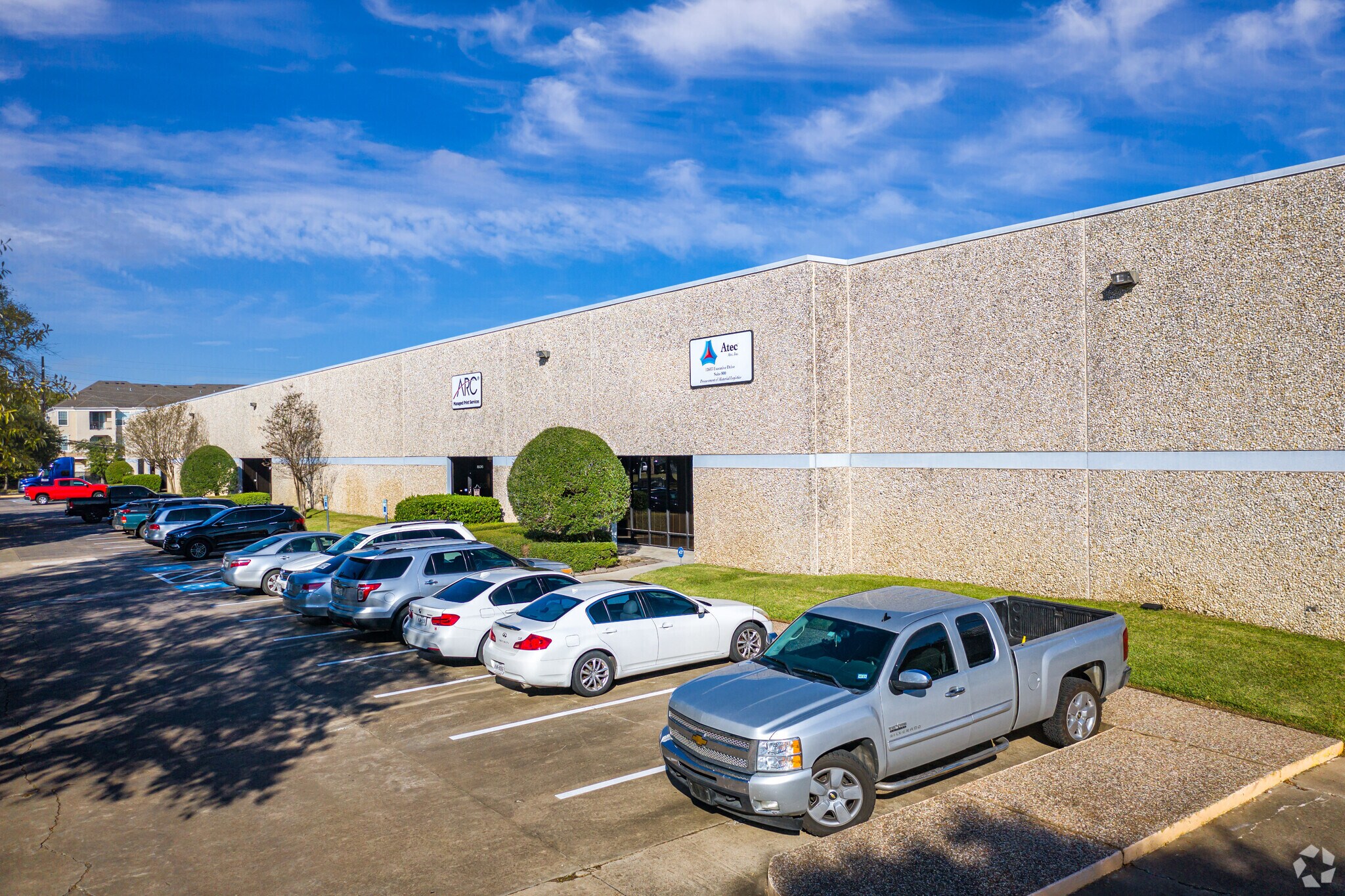 12603 Executive Dr, Stafford, TX for lease Building Photo- Image 1 of 9