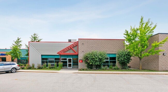 Plus de détails pour 5155 Spectrum Way, Mississauga, ON - Bureau à vendre