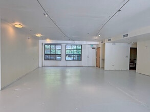 170 Farmers Ln, Santa Rosa, CA for lease Interior Photo- Image 1 of 8