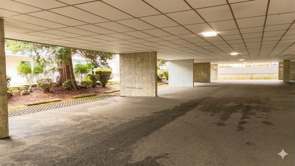 310 3rd Ave NE, Issaquah, WA à vendre - Photo du bâtiment - Image 2 de 5