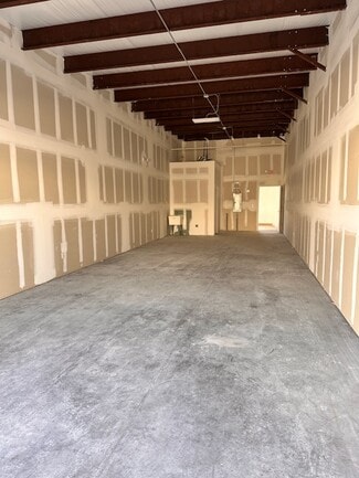 More details for 11950 SW Tom Mackie Blvd, Port Saint Lucie, FL - Flex for Lease