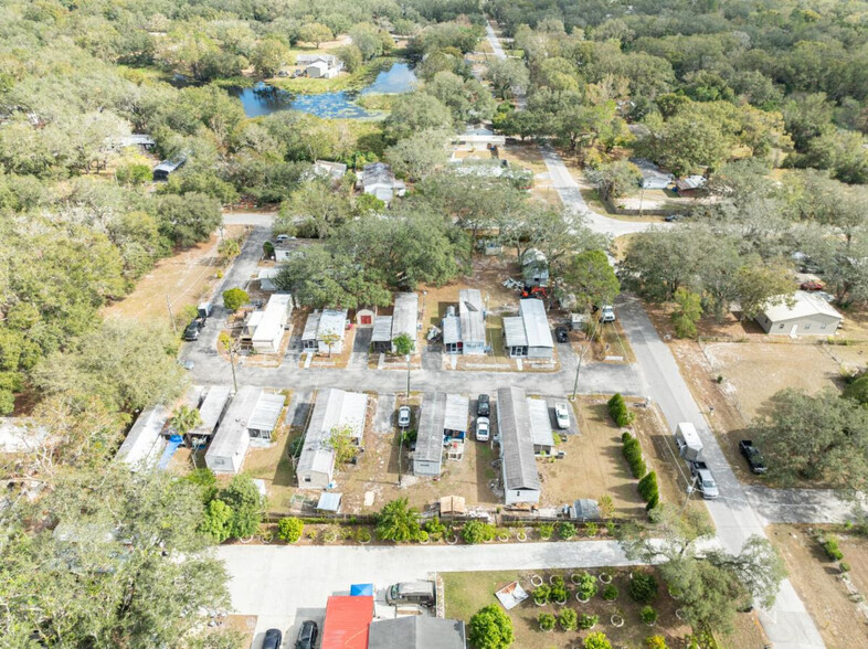 2 Park Tampa MSA Portfolio portefeuille de 2 propriétés à vendre sur LoopNet.ca - Photo du bâtiment - Image 1 de 4