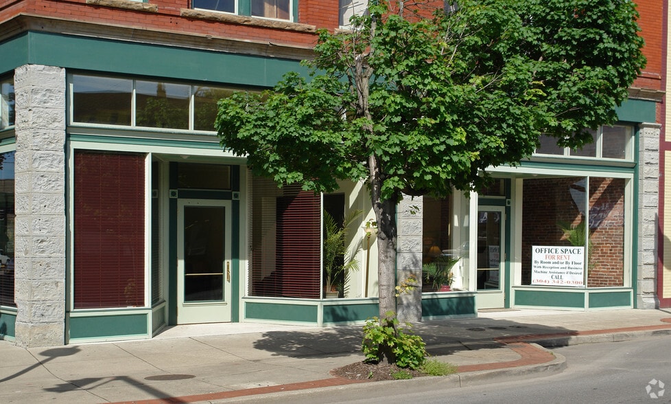 301 Washington St W, Charleston, WV for lease - Building Photo - Image 3 of 3