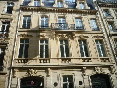 38 Rue La Bruyère, Paris for lease - Building Photo - Image 2 of 19