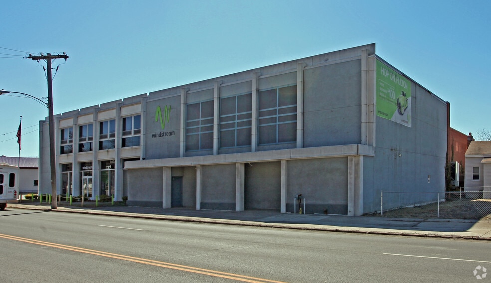 108 S 2nd St, Fulton, NY for sale - Building Photo - Image 3 of 3