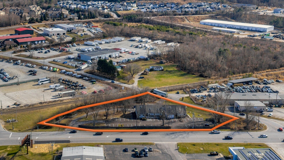 5030 Hendersonville Rd, Fletcher, NC for lease - Building Photo - Image 2 of 10