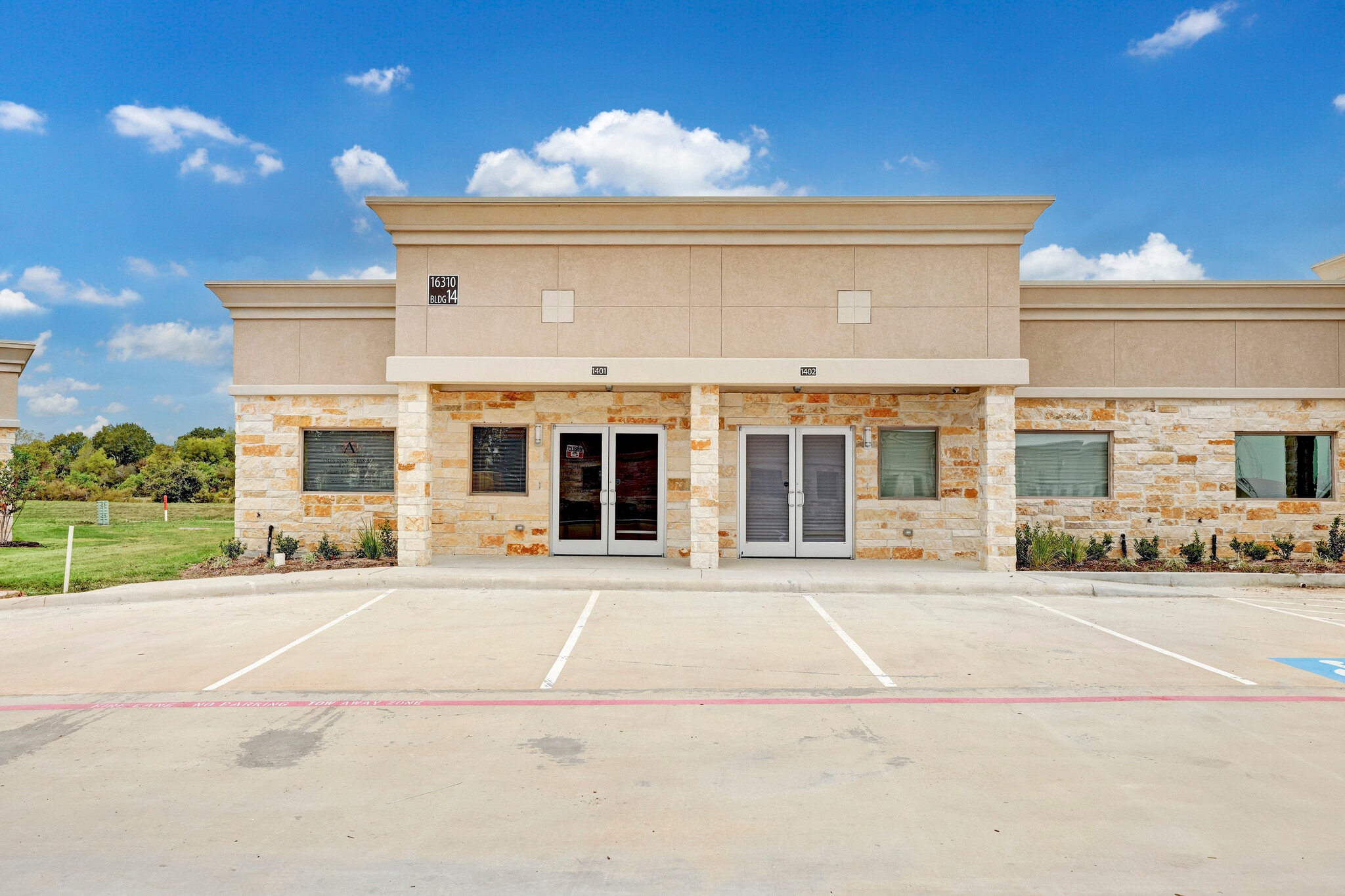 16310 State Highway 249, Houston, TX à vendre Photo principale- Image 1 de 32