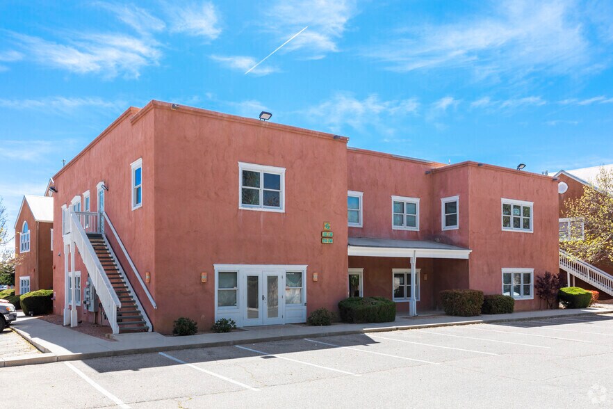 901 Rio Grande Blvd NW, Albuquerque, NM à louer - Photo du bâtiment - Image 1 de 6