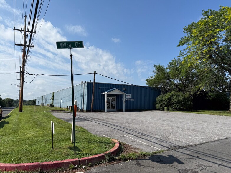 857 Willow Cir, Hagerstown, MD à vendre - Photo du bâtiment - Image 3 de 8