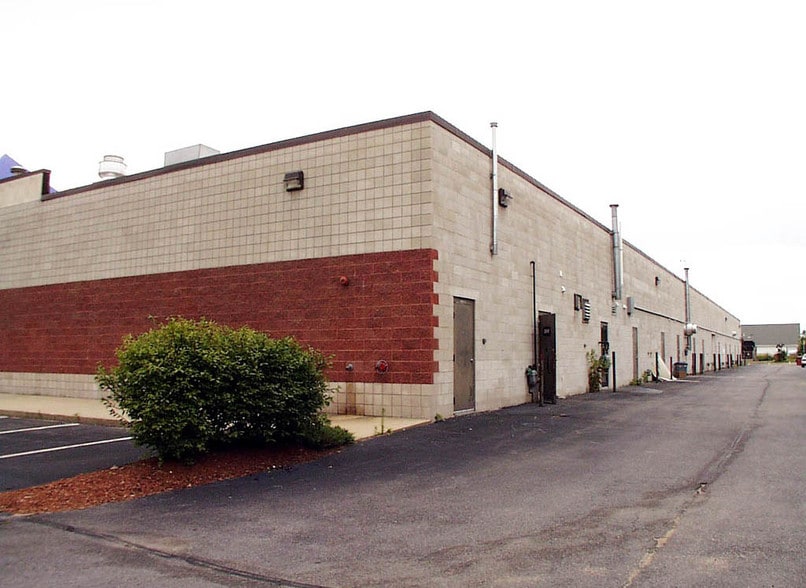 380 Daniel Webster Hwy, Merrimack, NH for lease - Other - Image 3 of 3