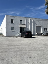 5147 W Clifton St, Tampa, FL à louer Photo du bâtiment- Image 1 de 2