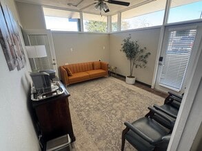 2601 S Texas Ave, Bryan, TX à louer Photo intérieure- Image 1 de 8