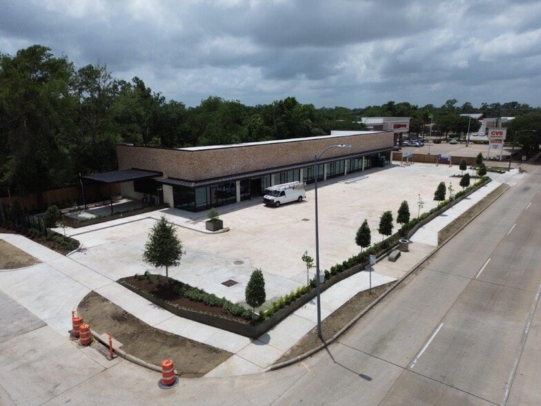 9437 Hammerly Blvd, Houston, TX for lease - Building Photo - Image 2 of 13