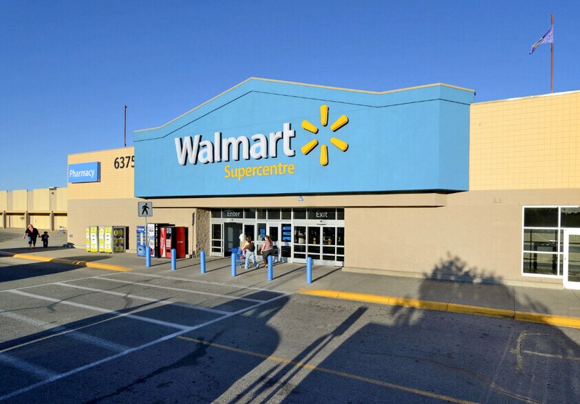 6359 50 Av, Red Deer, AB à louer - Photo du bâtiment - Image 3 de 10