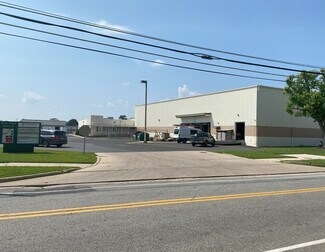 Plus de détails pour 46 N West Ave, Vineland, NJ - Industriel à louer