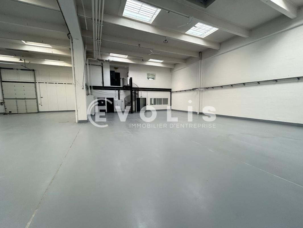 Office in Évry-Courcouronnes for lease Interior Photo- Image 1 of 7