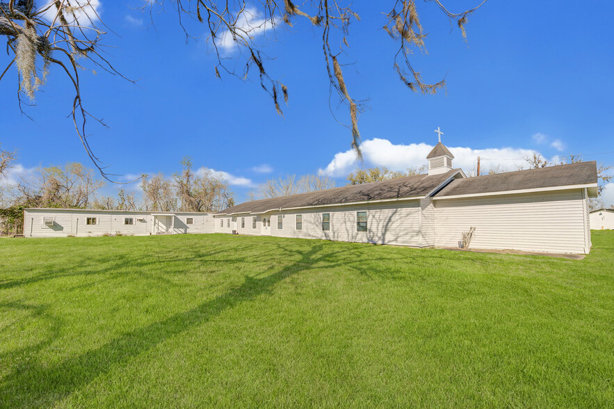 3922 County Road 353, Brazoria, TX à vendre - Photo du b timent - Image 3 de 58