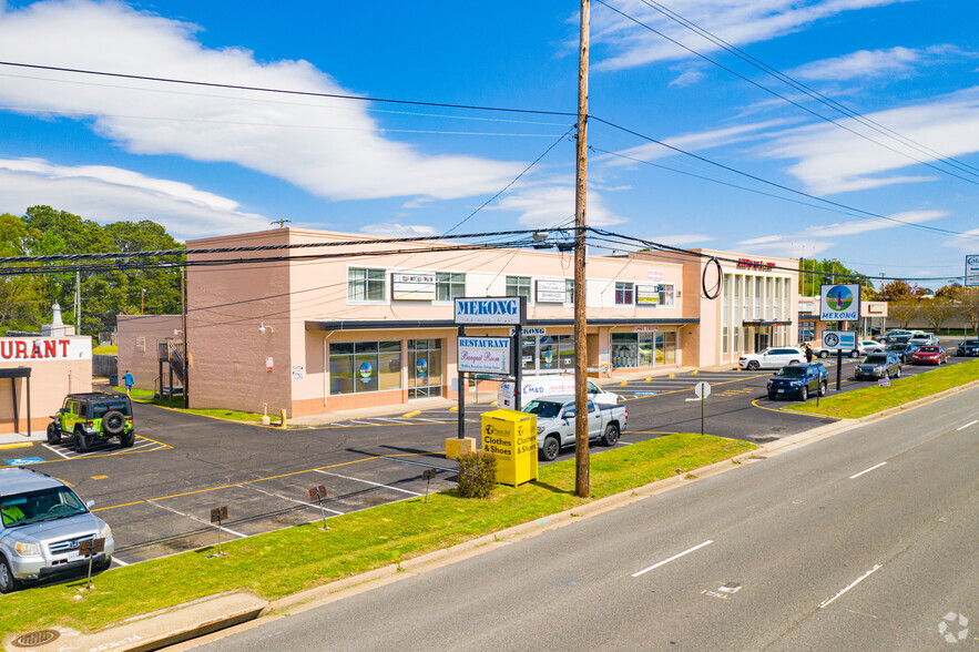 6000-6002 W Broad St, Richmond, VA à vendre - Photo principale - Image 1 de 1