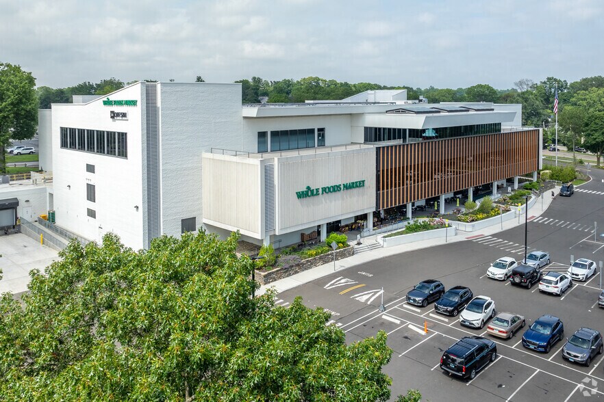 110 High Ridge Rd, Stamford, CT for lease - Primary Photo - Image 1 of 7